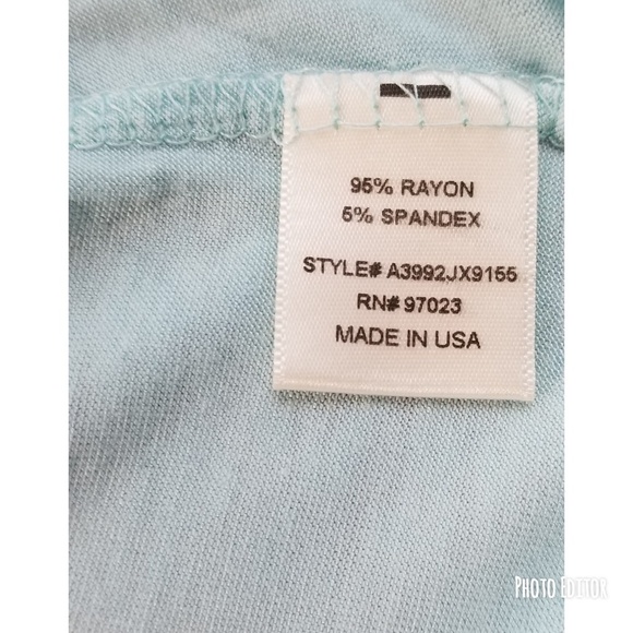 Rebellious One Graphic Elephant print sz  Medium - Picture 4 of 5